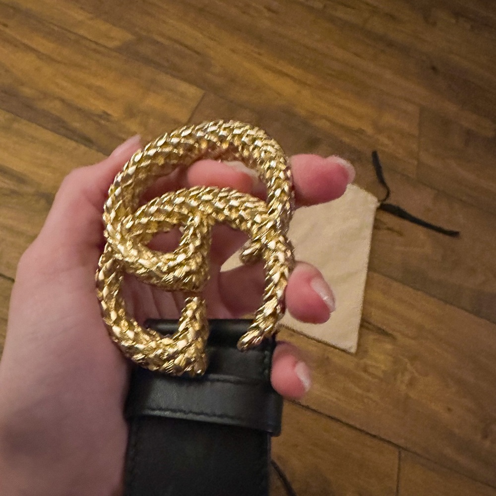 Authentic GUCCI Belt - Picture 4 of 6